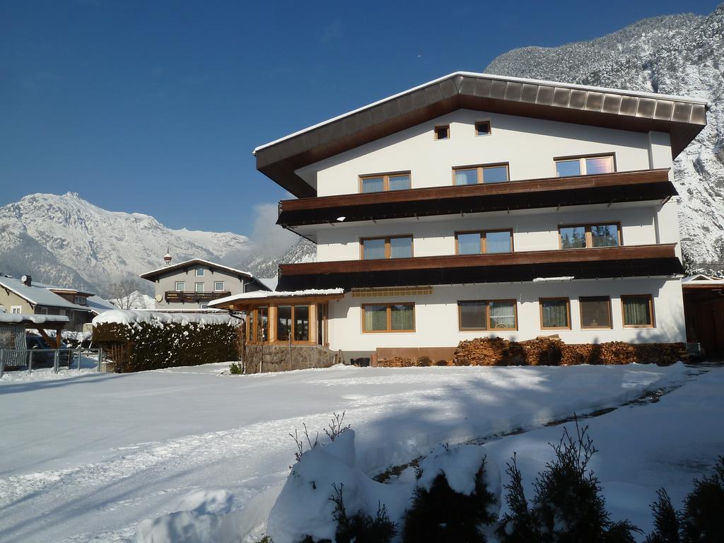 Gastehaus Frischhut Hotell Nassereith Eksteriør bilde