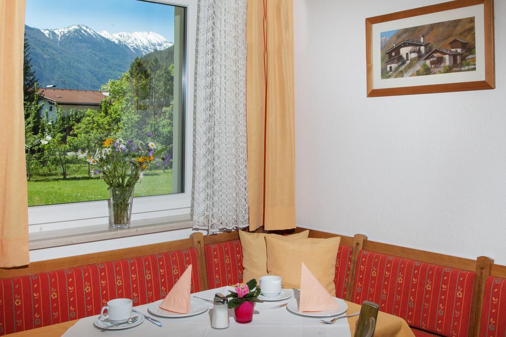 Gastehaus Frischhut Hotell Nassereith Eksteriør bilde